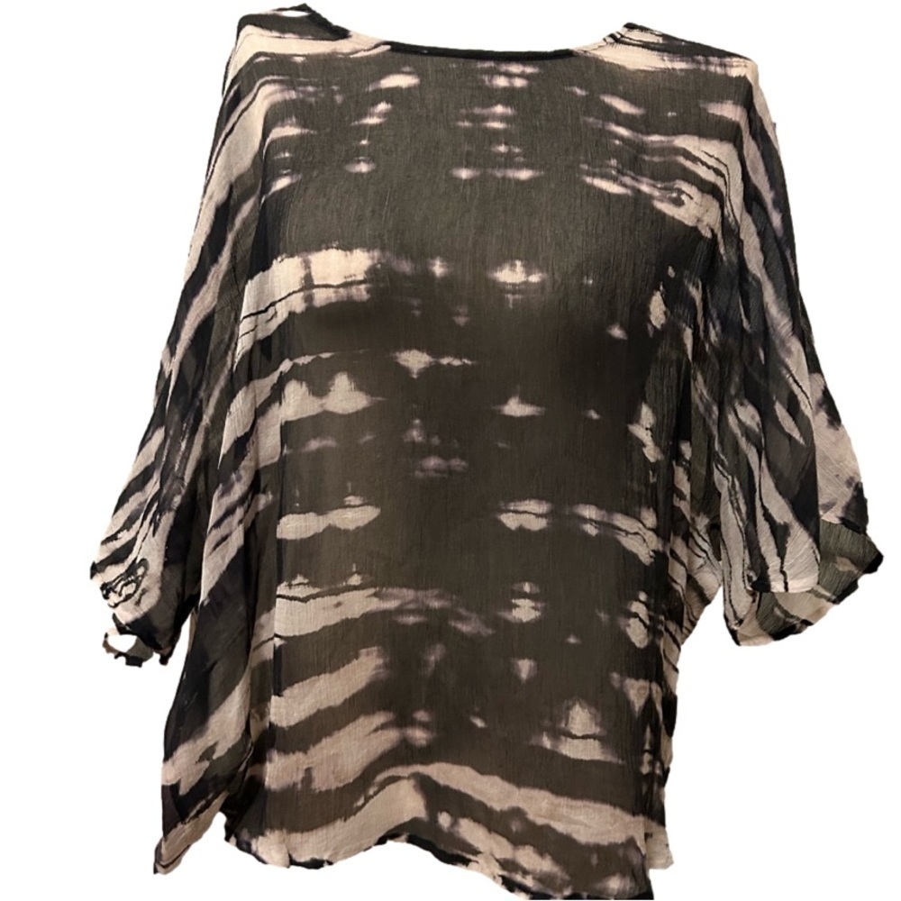 Chic Black and Cream Women's Top